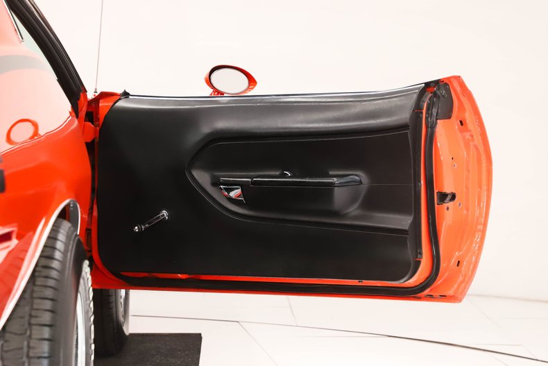Unknown-Barracuda-1970-Hemi-Orange-Black-29