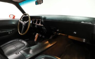 Unknown-Barracuda-1970-Hemi-Orange-Black-33