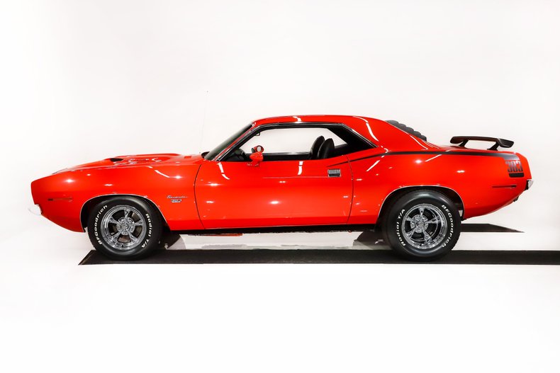 Unknown-Barracuda-1970-Hemi-Orange-Black-35