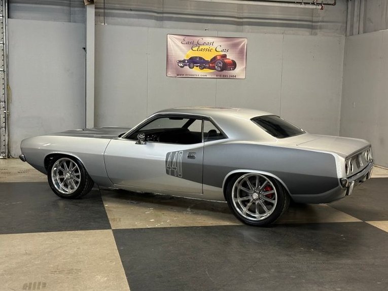 Unknown-Barracuda-1972-Silver-Black