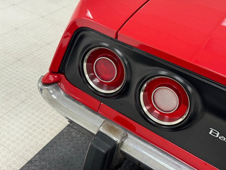 Unknown-Barracuda-1973-Rallye-Red-White-19