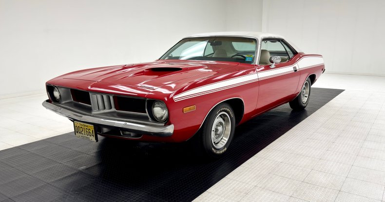 Unknown-Barracuda-1973-Rallye-Red-White-49