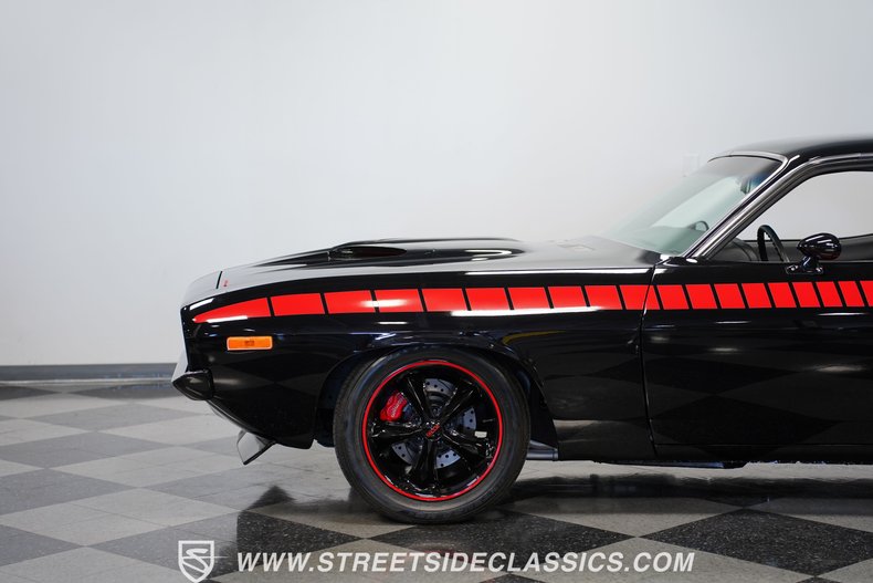 Unknown-Barracuda-1974-Black-Black-25