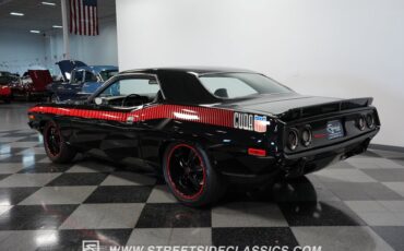 Unknown-Barracuda-1974-Black-Black-9