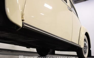 Unknown-Beetle-1957-Cream-Red-28
