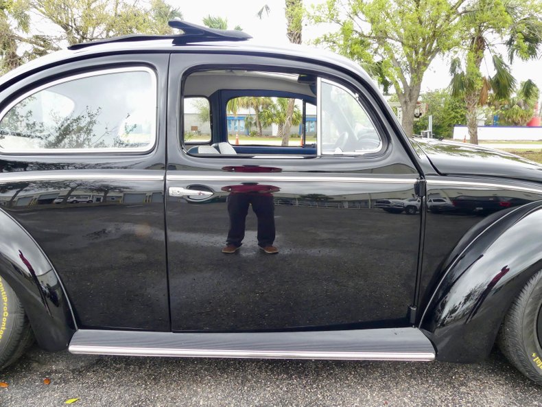 Unknown-Beetle-1959-Black-Blue-4