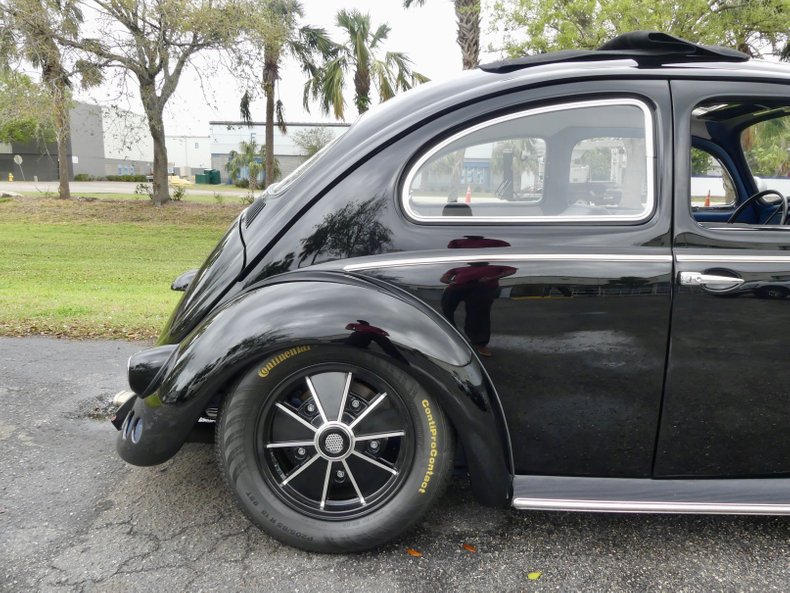 Unknown-Beetle-1959-Black-Blue-5