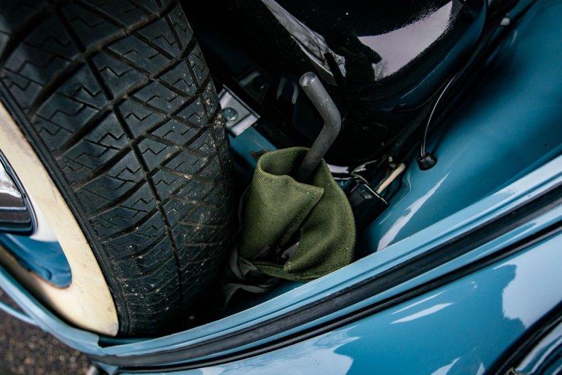 Unknown-Beetle-1959-Blue-Orange-22