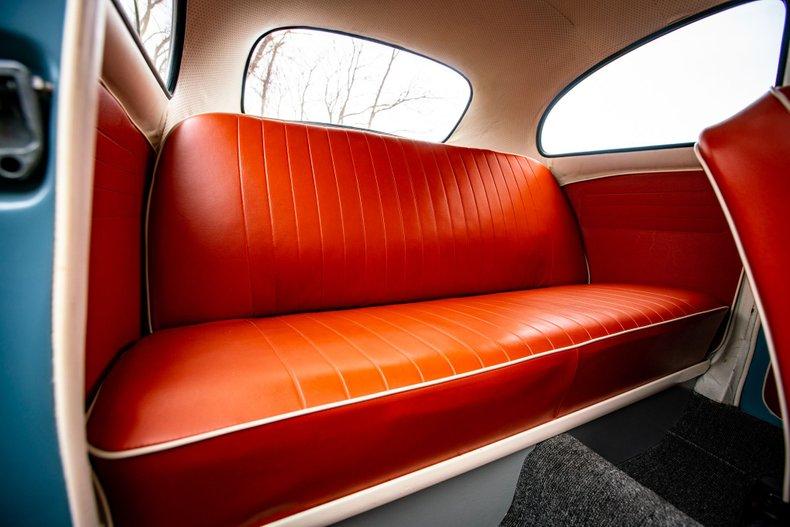 Unknown-Beetle-1959-Blue-Orange-43