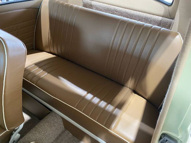 Unknown-Beetle-1959-Green-Leather-1
