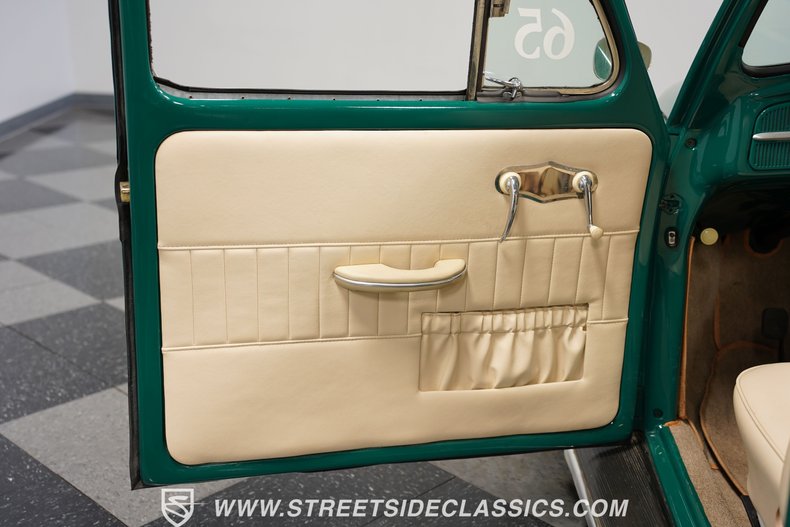 Unknown-Beetle-1965-Green-Beige-39