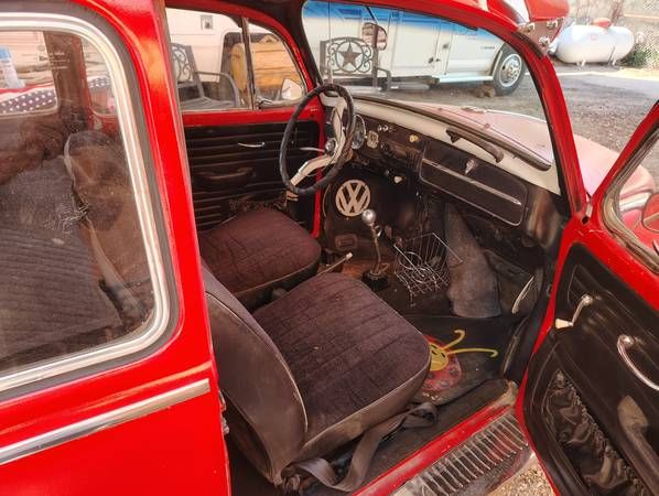 Unknown-Beetle-1965-Red-Black-3