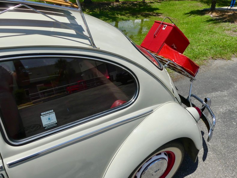 Unknown-Beetle-1966-Pearl-White-Pigalle-Red-10