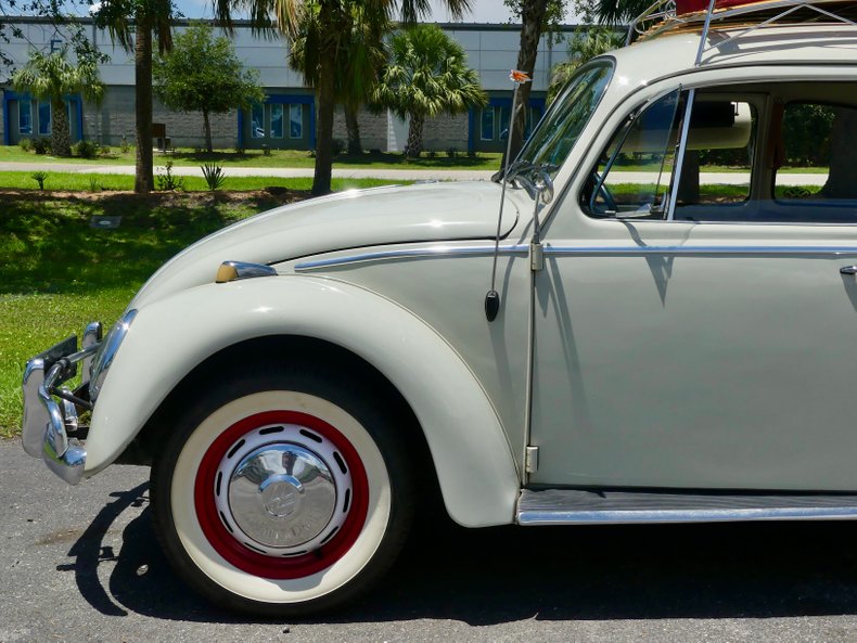 Unknown-Beetle-1966-Pearl-White-Pigalle-Red-32