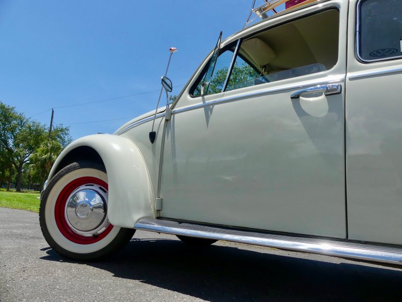 Unknown-Beetle-1966-Pearl-White-Pigalle-Red-42