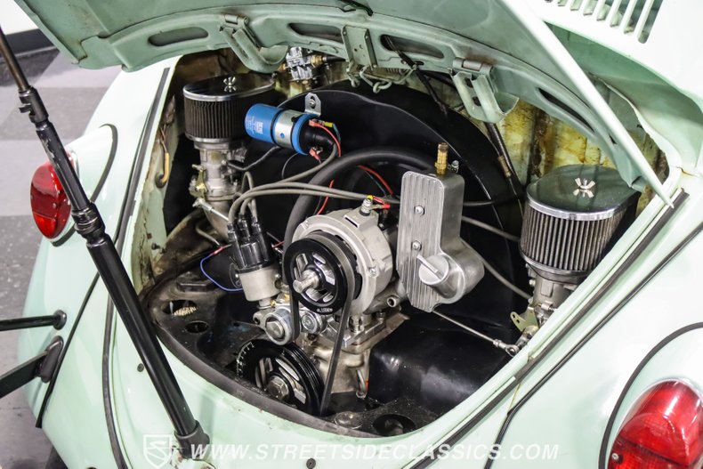 Unknown-Beetle-1966-Seafoam-Green-Black-5