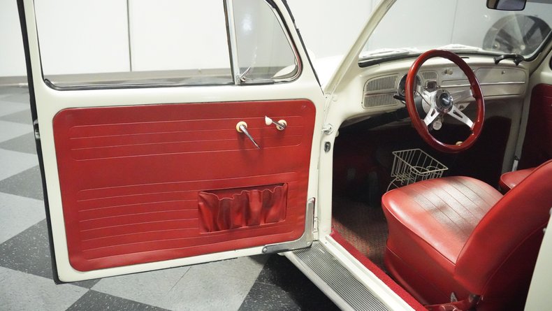 Unknown-Beetle-1966-White-Sand-Burgundy-38