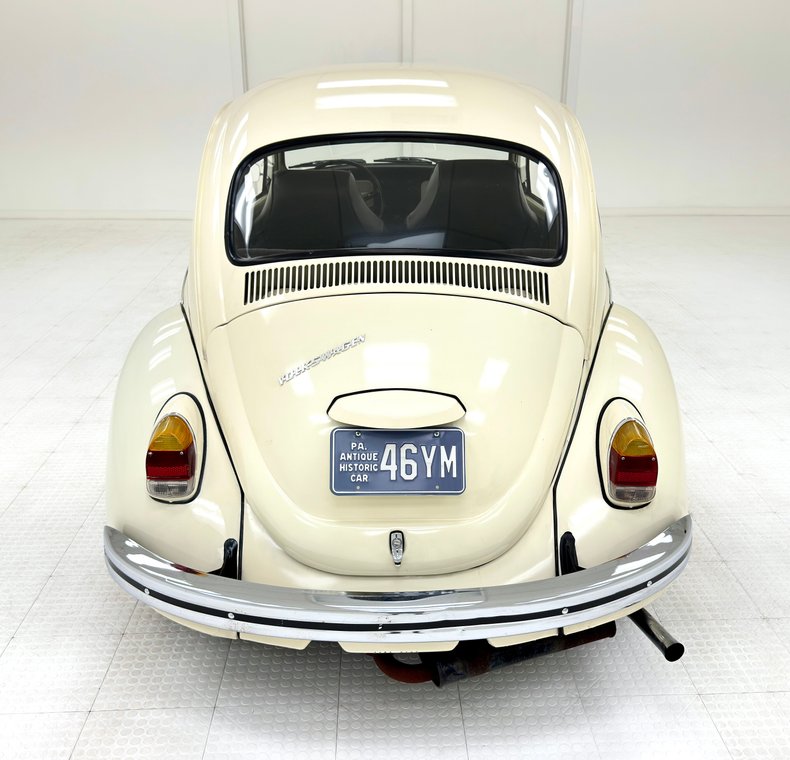 Unknown-Beetle-1968-Ivory-Black-10