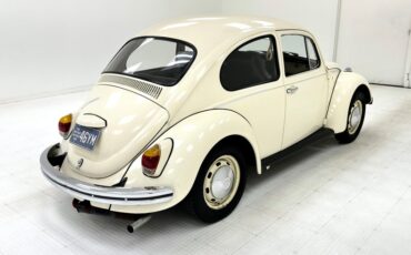 Unknown-Beetle-1968-Ivory-Black-11