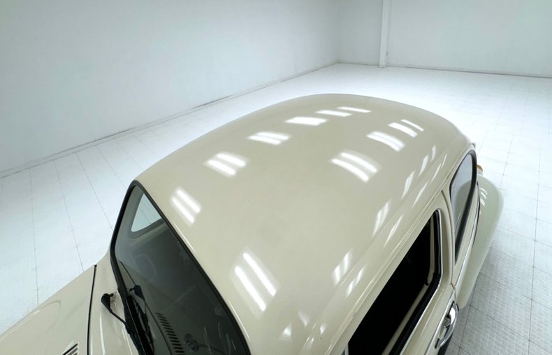 Unknown-Beetle-1968-Ivory-Black-21