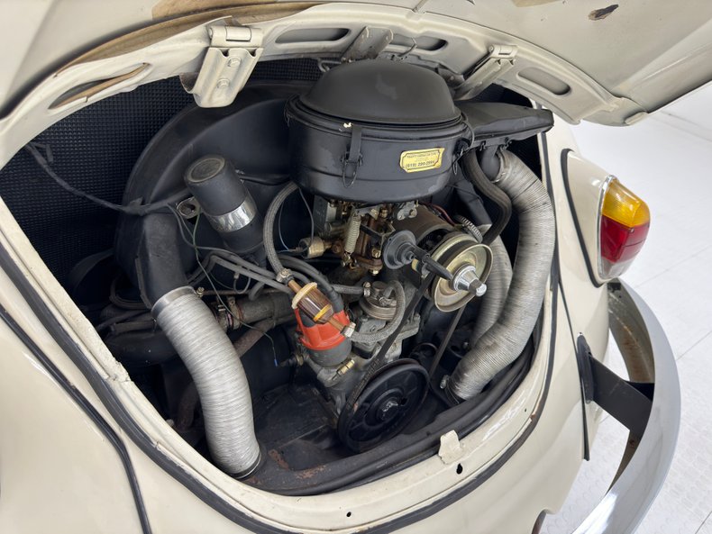 Unknown-Beetle-1968-Ivory-Black-33