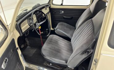 Unknown-Beetle-1968-Ivory-Black-37