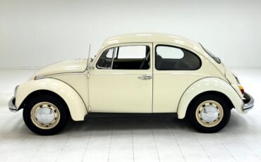 Unknown-Beetle-1968-Ivory-Black
