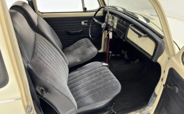 Unknown-Beetle-1968-Ivory-Black-40