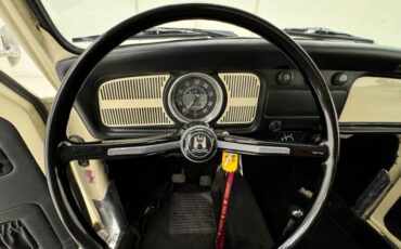 Unknown-Beetle-1968-Ivory-Black-42