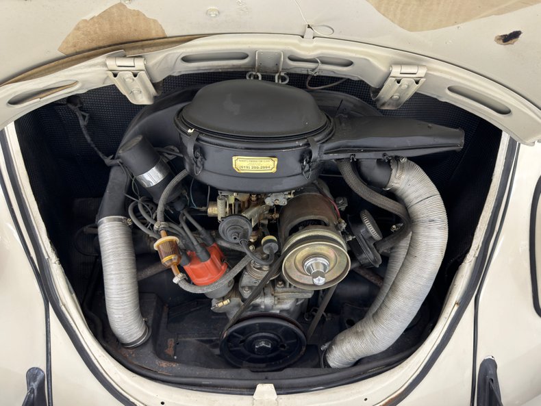 Unknown-Beetle-1968-Ivory-Black-46