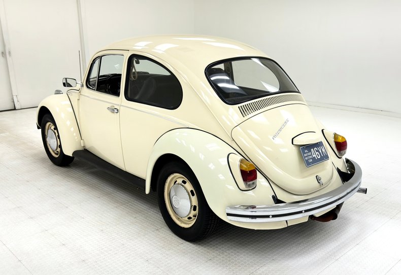 Unknown-Beetle-1968-Ivory-Black-9