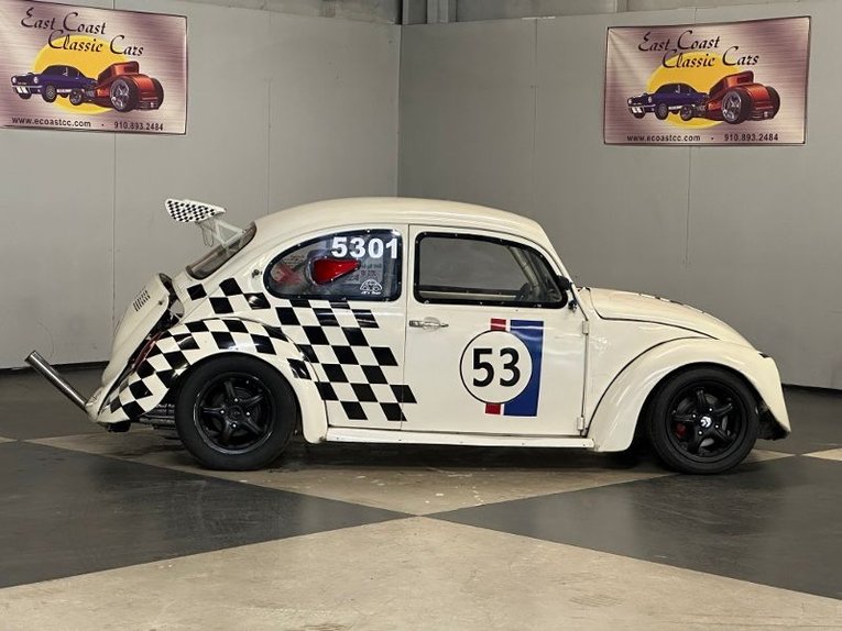 Unknown-Beetle-1969-White-Black-Gray-33