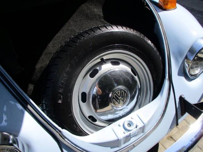 Unknown-Beetle-1970-Marina-Blue-Black-4