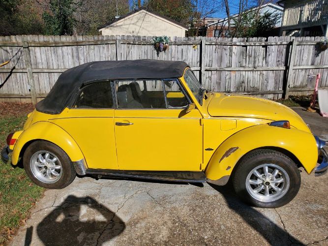 Unknown-Beetle-1971-Yellow-Black-9