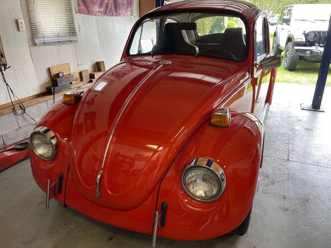 Unknown-Beetle-1972-Two-Tone-Orange-Black-Vinyl-2