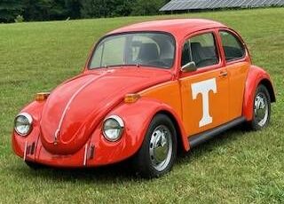 Unknown-Beetle-1972-Two-Tone-Orange-Black-Vinyl