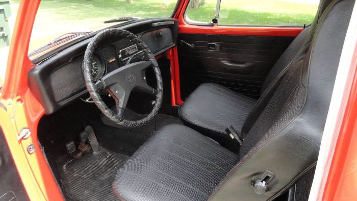 Unknown-Beetle-1972-Two-Tone-Orange-Black-Vinyl-5
