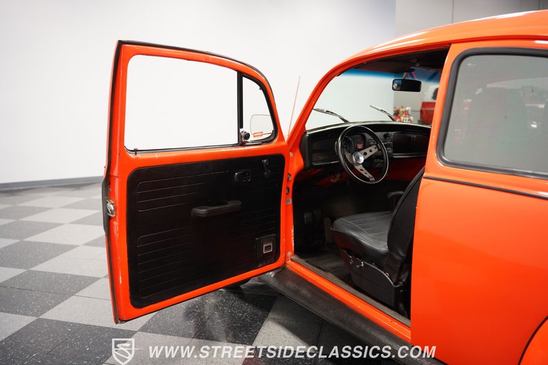 Unknown-Beetle-1974-Orange-Black-38