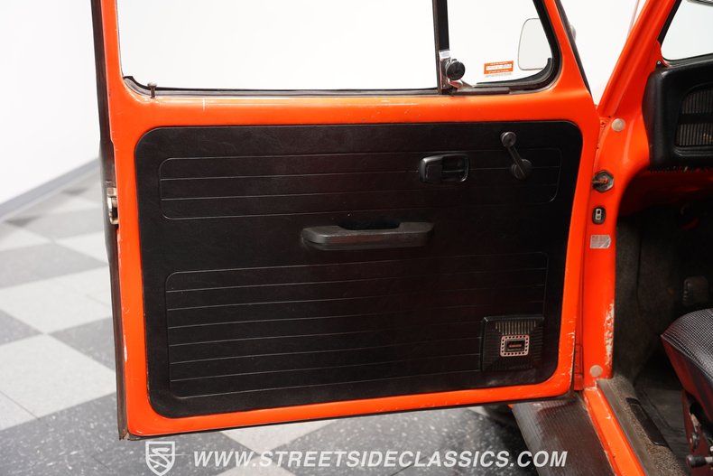Unknown-Beetle-1974-Orange-Black-39