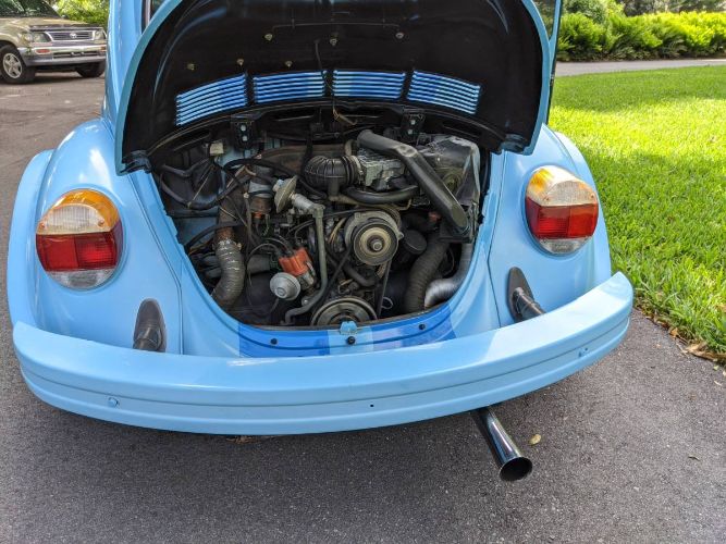 Unknown-Beetle-1975-Sky-Blue-Black-7