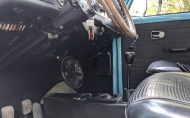 Unknown-Beetle-1975-Sky-Blue-Black-8