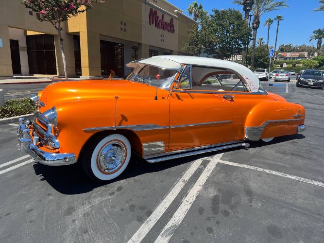 Unknown-Bel-air-1951-Orange