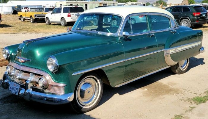 Unknown-Bel-air-1953-Green