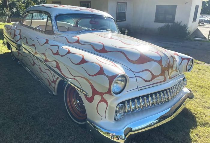 Unknown-Bel-air-1954-Custom-Orange-and-White-10