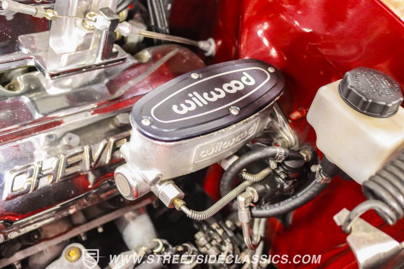 Unknown-Bel-air-1955-Candy-Apple-Red-Meta-Tan-47
