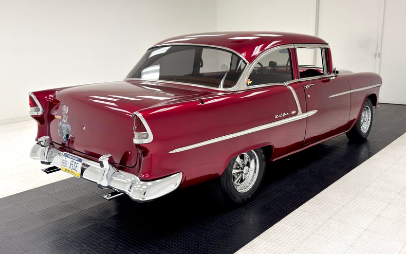 Unknown-Bel-air-1955-Candy-Apple-Red-Saddle-10