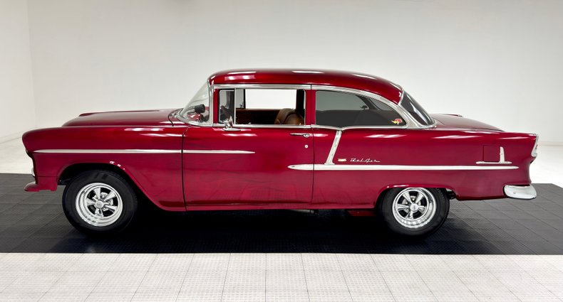 Unknown-Bel-air-1955-Candy-Apple-Red-Saddle