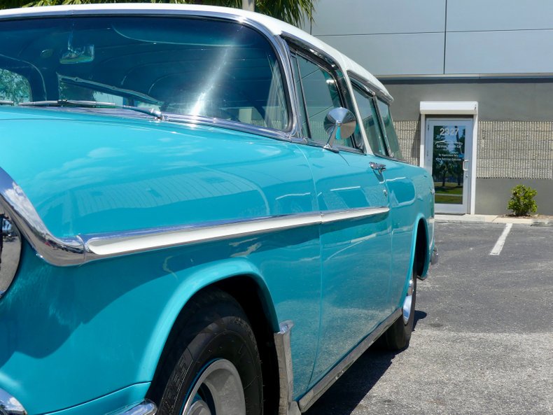 Unknown-Bel-air-1955-Regal-Turquoise-Turquoise-4
