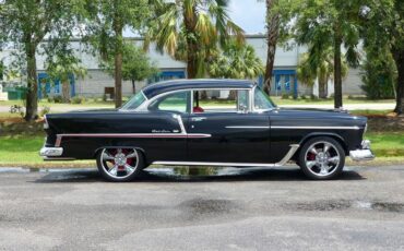 Unknown-Bel-air-1955-Tuxedo-Black-Red-1