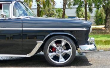 Unknown-Bel-air-1955-Tuxedo-Black-Red-19